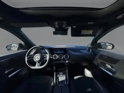 Photo 8 Mercedes GLA 250 e Hybrid EQ AMG Line