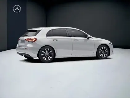 Photo 19 Mercedes Classe A 180 d Style Line