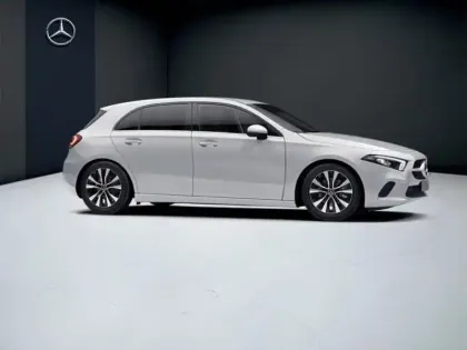 Photo 15 Mercedes Classe A 180 d Style Line