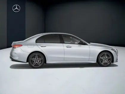 Photo 16 Mercedes Classe C  220 d Berline AMG Lin