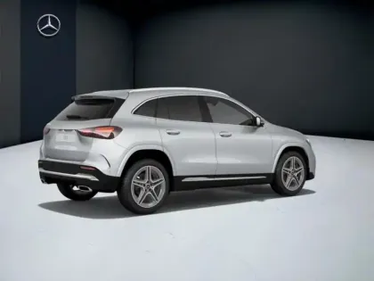 Photo 19 Mercedes GLA 200 d AMG Line