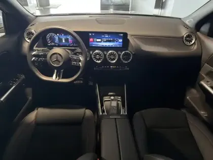 Photo 29 Mercedes GLA 200 d AMG Line