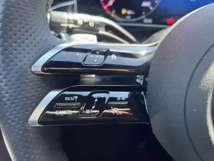 Photo 15 Mercedes CLA sse E 300 e Hybrid EQ AMG L