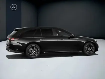 Photo 17 Mercedes CLA sse E 300 e AMG Line Break