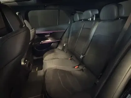 Photo 33 Mercedes CLA sse E 300 e AMG Line Break