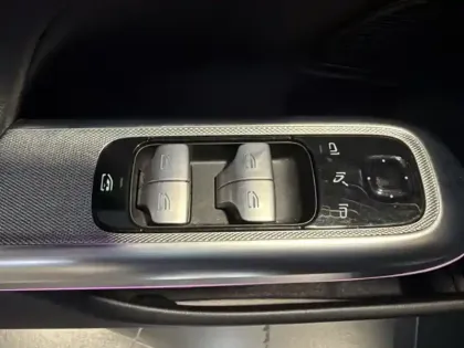 Photo 38 Mercedes CLA sse E 300 e AMG Line Break