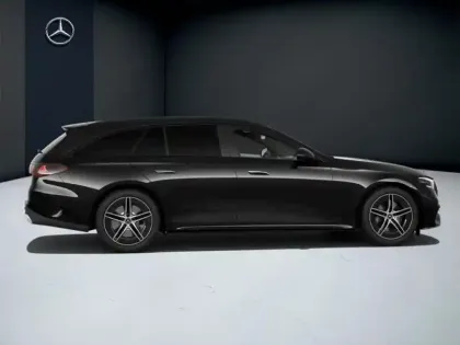 Photo 16 Mercedes CLA sse E 300 e AMG Line Break