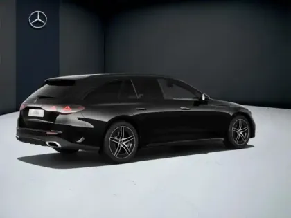 Photo 19 Mercedes CLA sse E 300 e AMG Line Break