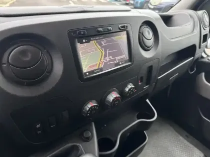 Photo 16 Renault Master L2H2 Grand Confort 2.3 110 ch 