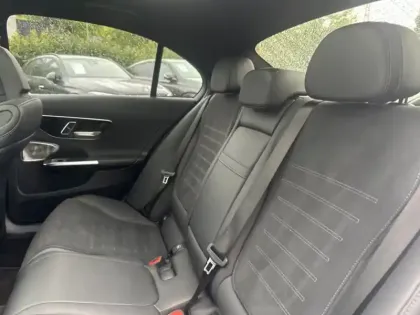 Photo 14 Mercedes Classe C  300 de Berline AMG li