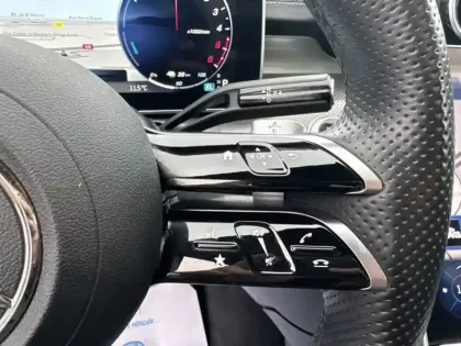 Photo 19 Mercedes Classe C  300 de Berline AMG li