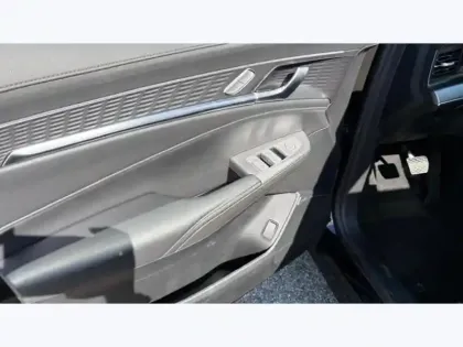 Photo 11 Mg S9 1.5L PHEV 220KW Premium