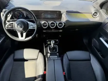 Photo 10 Mercedes Classe B 180 d 1.5 116 Progressive Line