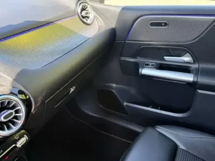 Photo 14 Mercedes Classe B 180 d 1.5 116 Progressive Line