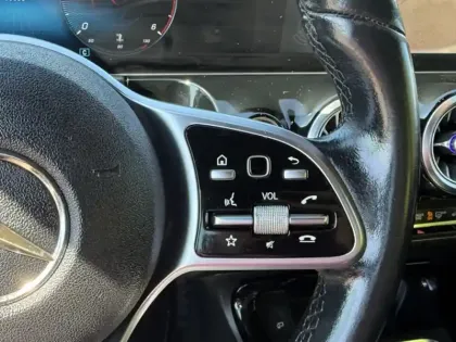 Photo 16 Mercedes Classe B 180 d 1.5 116 Progressive Line