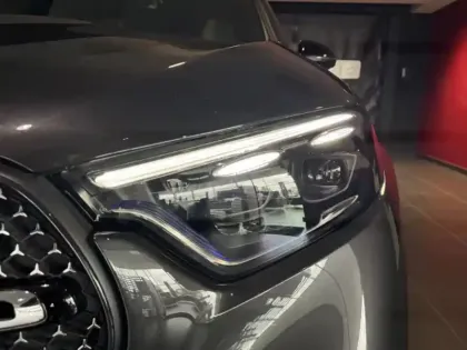 Photo 43 Mercedes Classe GLC GLC 300 e  Hybrid EQ 4MATIC AM