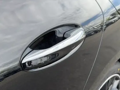 Photo 11 Mercedes CLA  250 e Shooting Brake AMG L