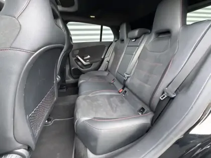 Photo 14 Mercedes CLA  250 e Shooting Brake AMG L