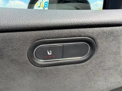 Photo 18 Mercedes Classe A Gén. IV (W177) Ph1 AMG Line 5