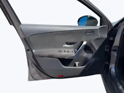 Photo 17 Mercedes Classe A Gén. IV (W177) Ph1 AMG Line 5