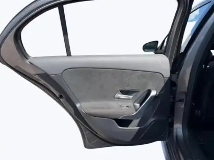 Photo 13 Mercedes Classe A Gén. IV (W177) Ph1 AMG Line 5