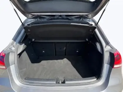 Photo 9 Mercedes Classe A Gén. IV (W177) Ph1 AMG Line 5