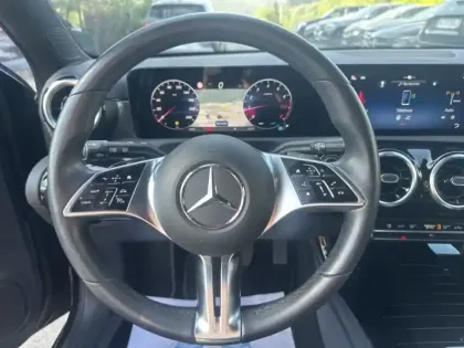 Photo 15 Mercedes Classe A 180 Progressive Line