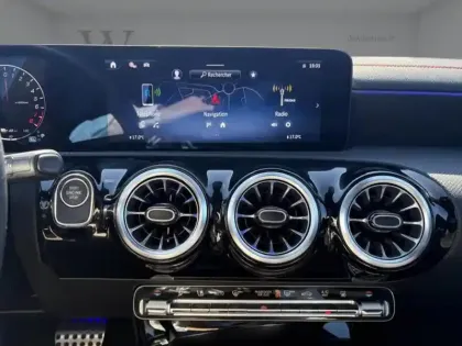 Photo 16 Mercedes CLA  250 e Hybrid EQ Coupé AMG 