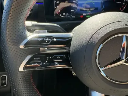 Photo 12 Mercedes CLA  250 e Hybrid EQ Coupé AMG 