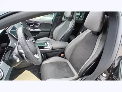 Photo 16 Mercedes Classe E EQE 300 AMG Line