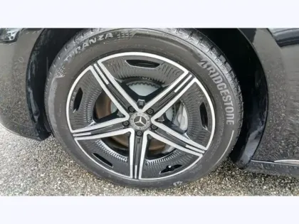 Photo 8 Mercedes Classe E EQE 300 AMG Line