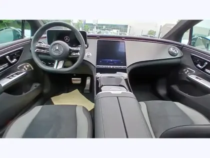 Photo 10 Mercedes Classe E EQE 300 AMG Line