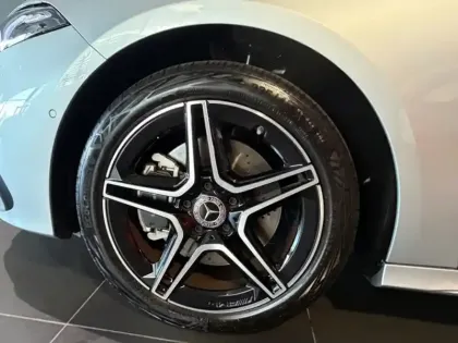 Photo 38 Mercedes Classe A 250 e Hybrid EQ AMG Line