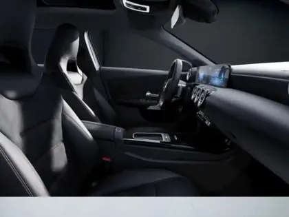 Photo 14 Mercedes Classe A 250 e Hybrid EQ AMG Line