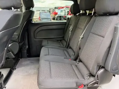 Photo 15 Mercedes Vito 119 CDI 4x4 Mixto Long 5Places