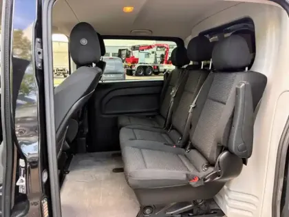 Photo 11 Mercedes Vito 119 CDI 4x4 Mixto Long 5Places