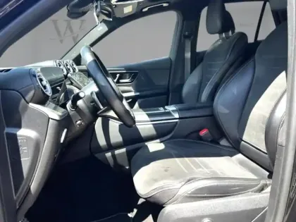 Photo 18 Mercedes GLC  300 e  Hybrid EQ 4MATIC AM