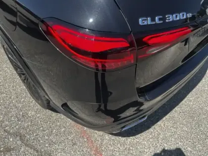 Photo 9 Mercedes GLC  300 e  Hybrid EQ 4MATIC AM