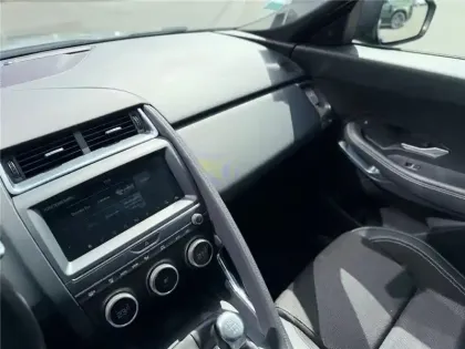 Photo 61 Jaguar E-Pace 2.0 D - 150 CH 2WD BVM