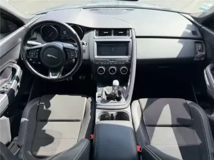 Photo 75 Jaguar E-Pace 2.0 D - 150 CH 2WD BVM