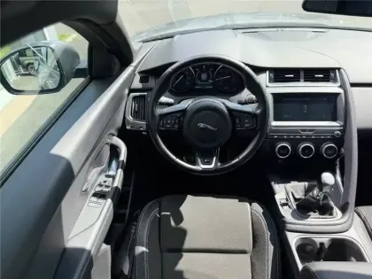 Photo 76 Jaguar E-Pace 2.0 D - 150 CH 2WD BVM