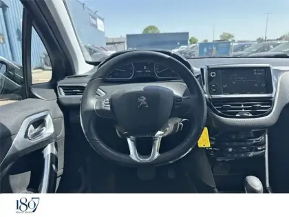 Photo 10 Peugeot 2008 BLUEHDI 120CH S&S EAT6