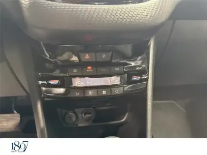 Photo 34 Peugeot 2008 BLUEHDI 120CH S&S EAT6