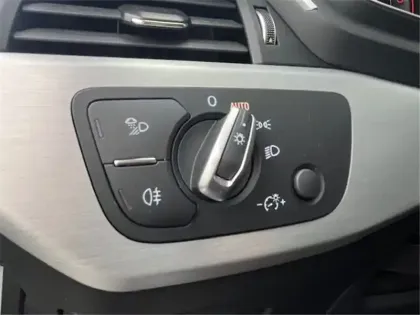 Photo 52 Audi A5 35 TDI 163 S TRONIC 7