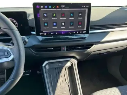 Photo 9 Volkswagen T-roc Gén. II Ph1 Style 5