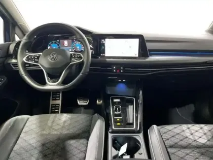 Photo 7 Volkswagen Golf Gén. VIII Ph1 R-Line 5