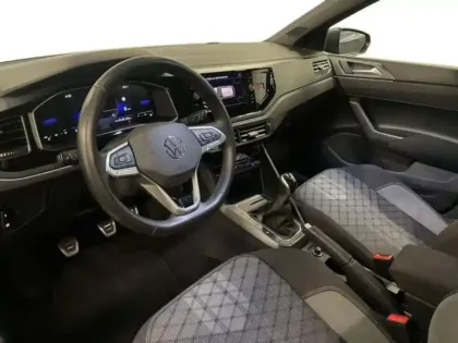 Photo 8 Volkswagen Polo 1.0 TSI 95 S&S BVM5 R-Line Edition