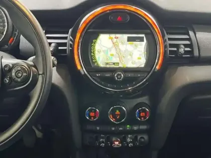 Photo 9 Mini Mini F56 Hatch 3 Portes Cooper 136 ch Edition Blackfriars