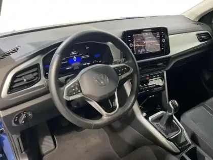 Photo 8 Volkswagen T-roc 1.0 TSI 110 Start/Stop BVM6 Life Plus