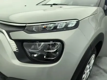 Photo 13 Citroën C3  BlueHDi 100 S&S BVM6 Feel Business